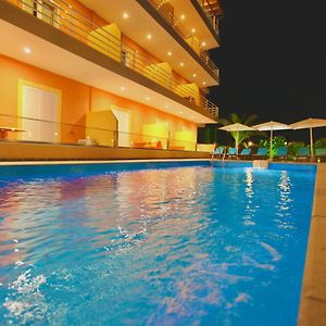 Karos Hotel Llaman